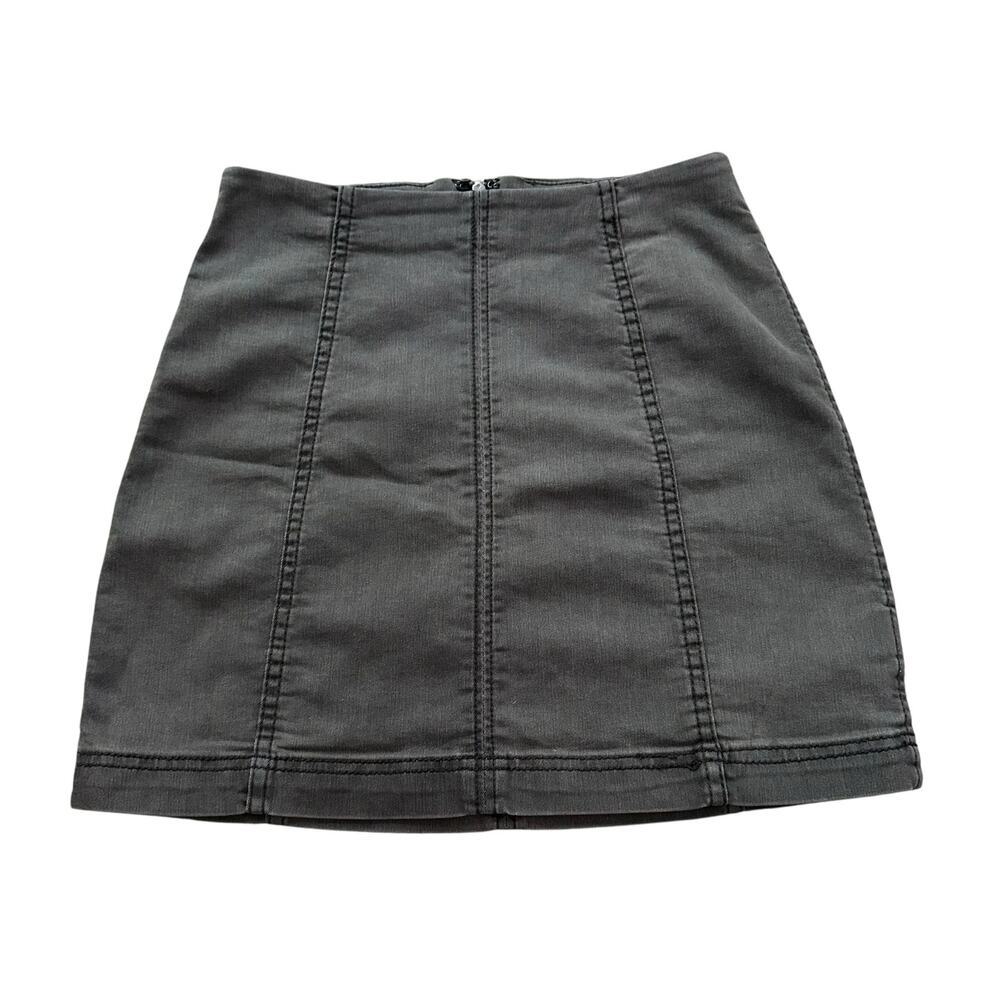 Free People gray denim mini skirt size 6